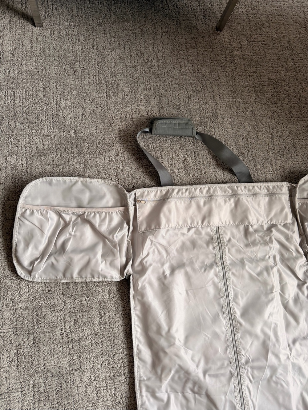 Two Jenni Duffle Bags! - Picture 10 of 11